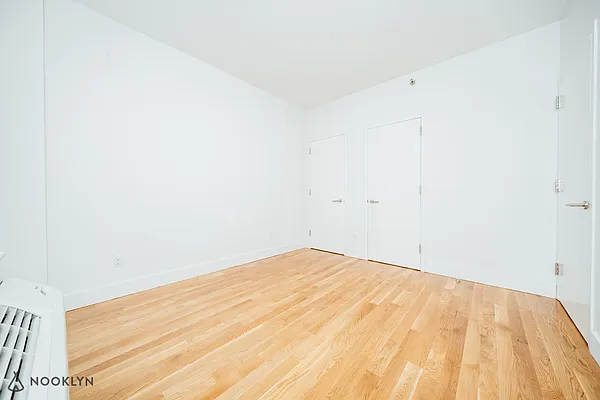 Rented by Nooklyn NYC LLC | media 70