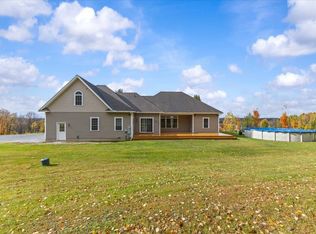 18 Martell Rd, Milton, VT 05468