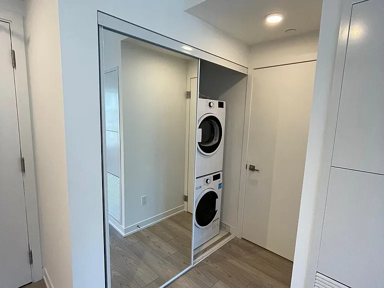 82 Dalhousie St #2905 — Photo 31
