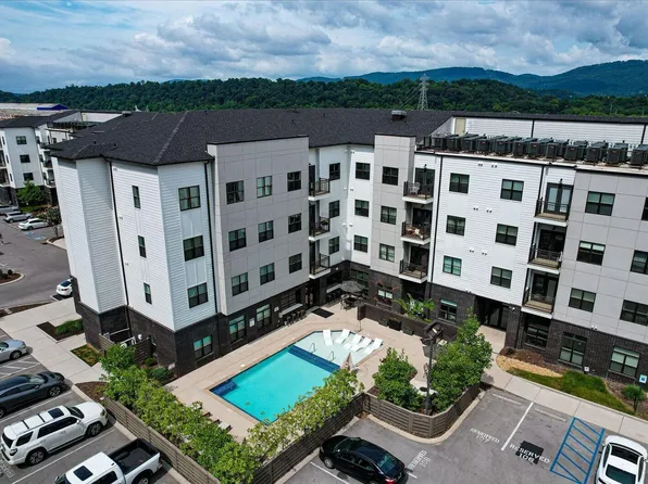 782 Riverfront Pkwy Unit 419, Chattanooga, TN 37402