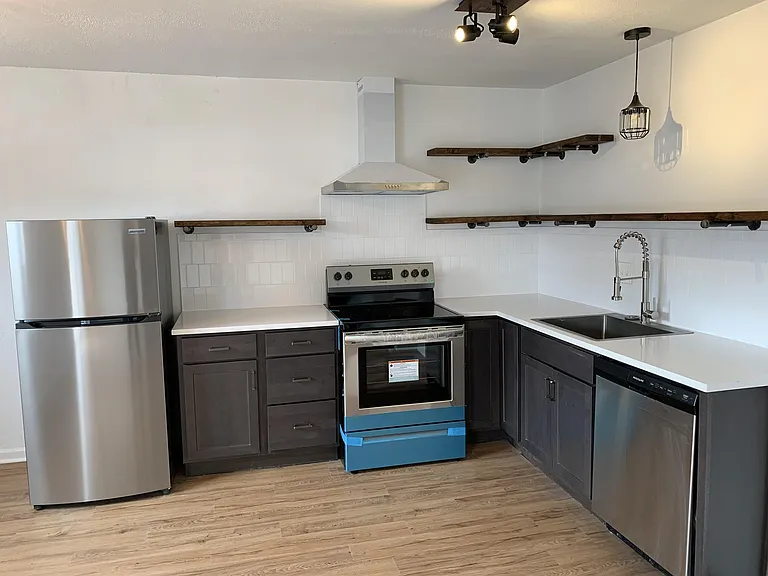 1740 Missouri Ave #L — Photo 6