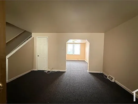 1021 Monitor Rd — Photo 3