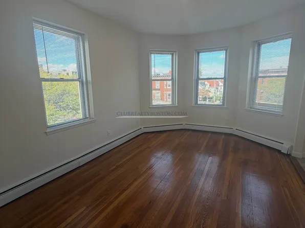 64 Brighton Ave, Allston, MA