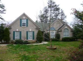 2233 Splitrail Trl, Buford, GA