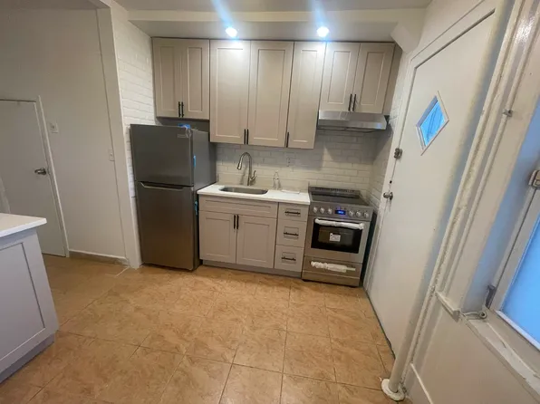21-43 23rd Street image 1 of 8