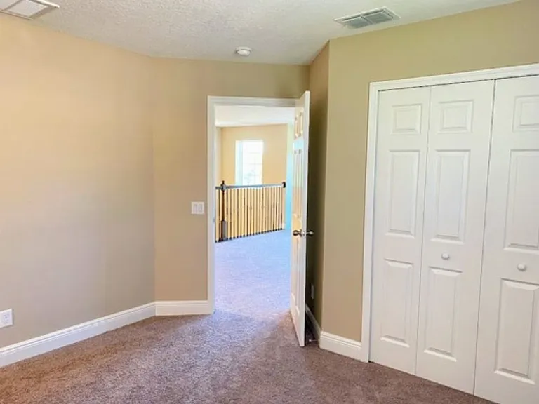 16142 Monterey Greens Cir — Photo 19