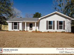 1107 Dawn Ct, Mobile, AL 36695