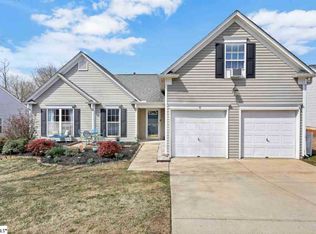 8 Grayhawk Way, Simpsonville, SC 29681