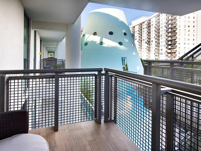 6000 Collins Ave #346 — Photo 19
