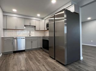 6293 Robinson Rd APT 3, Lockport, NY 14094