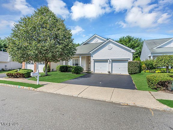 3rd image of 43 Greensprings Drive