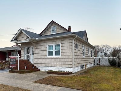 150 Vespucci Avenue, Copiague, NY, 11726