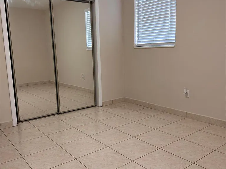 7500 SW 98th Ct — Photo 18