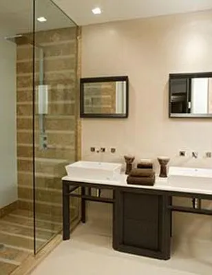 Rented by City Connections Realty | media 2