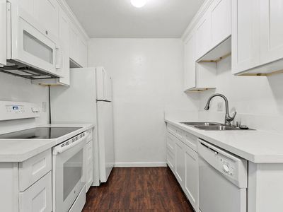 1010 W Macarthur Blvd APT 45, Santa Ana, CA, 92707