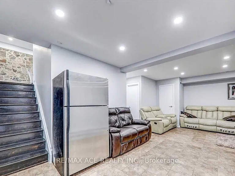 5 Windy Ridge Dr — Photo 32