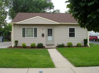 333 W Martin Ln, Milwaukee, WI 53207