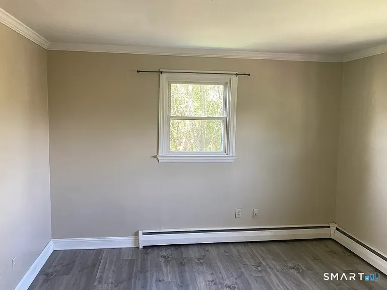 152 Dalton St — Photo 3