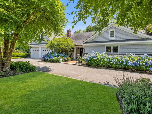 138 Duck Pond Road, Glen Cove, NY 11542
