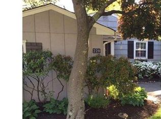 228 Devon Blvd, Devon, PA 19333