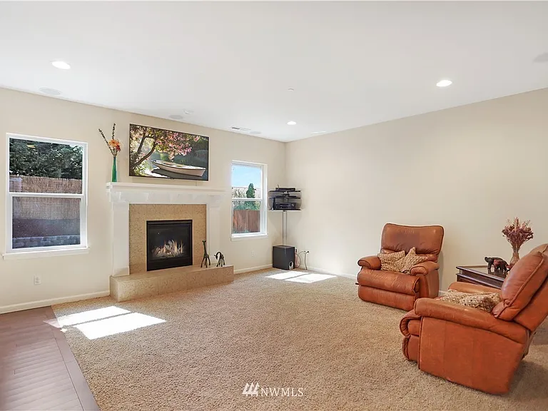 7625 NE 198th Pl — Photo 4