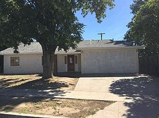 11142 Gothic Ave, Granada Hills, CA 91344