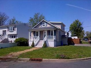 123 S Robert St, Sewaren, NJ