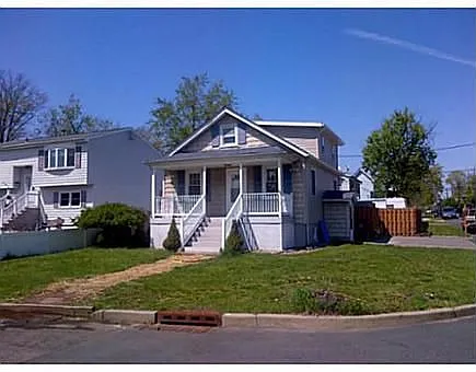 123 S Robert St photo 1