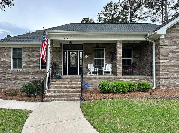 204 Stratford Way, Thomasville, GA 31792