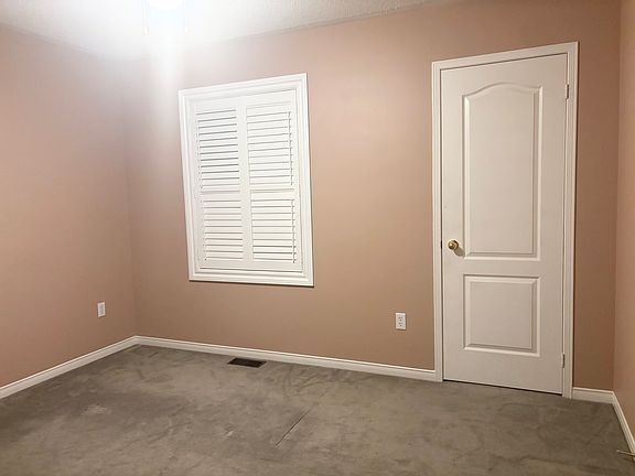 5th image of 139 Lockwood Rd #0