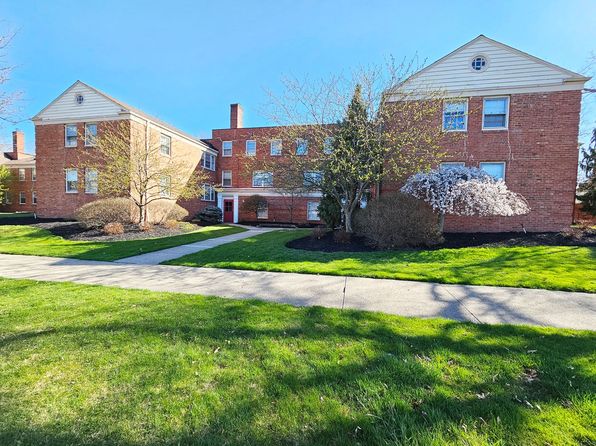 2809 Van Aken Blvd #2