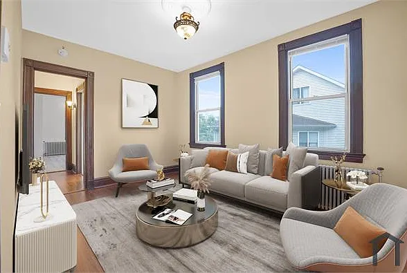661 Van Duzer St #B — Photo 1