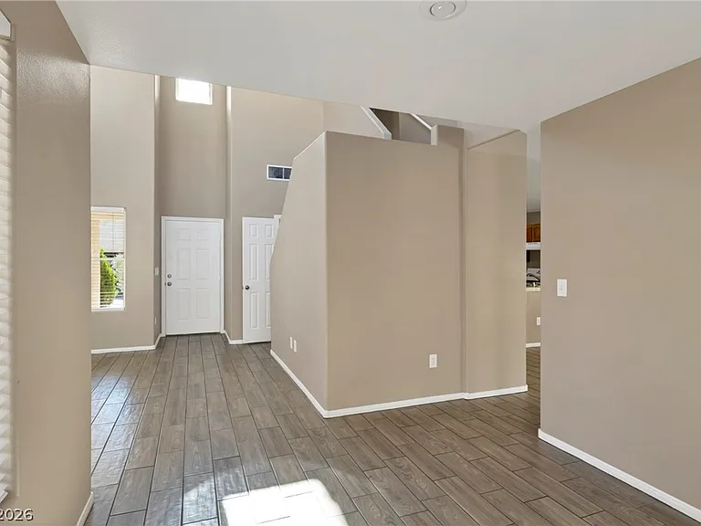 7429 Granada Willows St — Photo 2