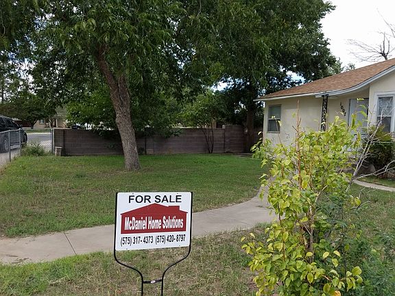3rd image of 1007 Crescent Dr