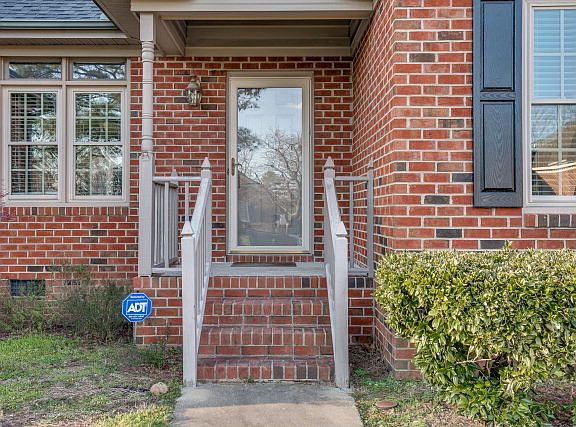 5th image of 4521 Hansford Dr