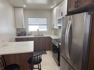 825 NE 6th St #1, Hallandale, FL 33009