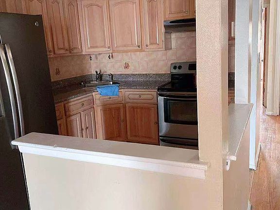 2nd image of 7418 91st Ave Floor 3