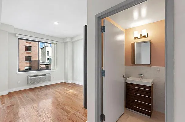 Rented by Keller Williams NYC | media 77