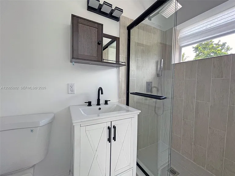 1606 NW 12th Ave — Photo 43