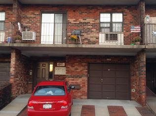 6903 242nd St APT 2, Little Neck, NY