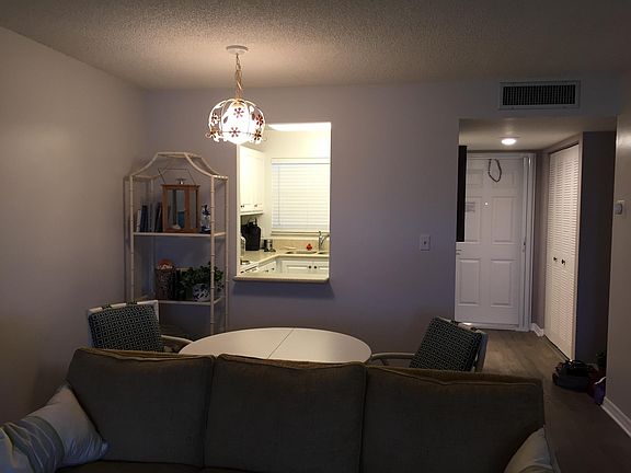 4th image of 200 Forest Lakes Blvd APT 205