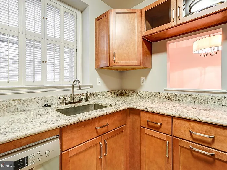 3855 Rodman St NW #D46 — Photo 9
