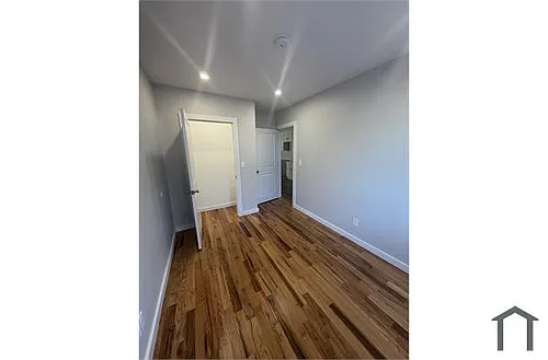 179 Saint Marys Ave #1 Photo 1