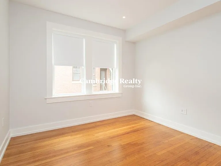 17 Forest St #23T — Photo 8
