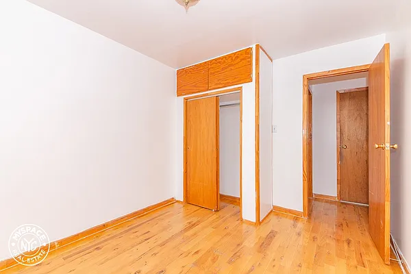 Rented by MySpaceNYC | media 20