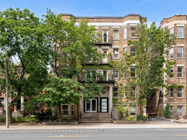 412 Jarvis St #105, Toronto, ON M4Y 2G6