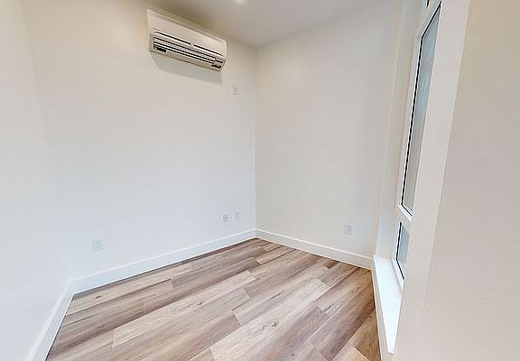 5th image of 1076-1080 Fulton St #7B