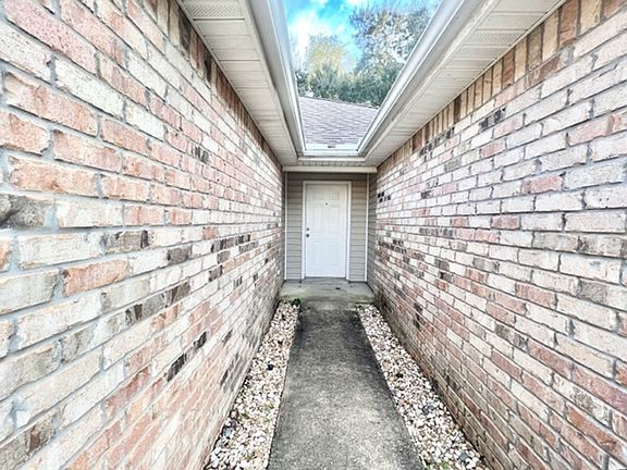 2nd image of 4190 Whitetail Cir