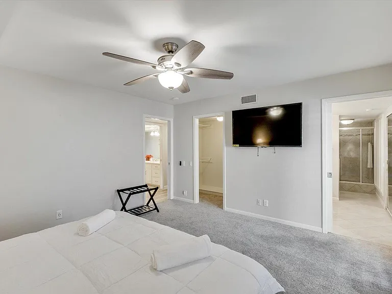 612 W Northgate Dr #612 — Photo 19
