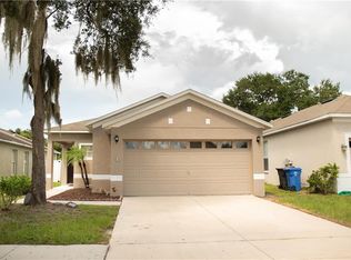 8409 Deer Chase Dr, Riverview, FL 33578